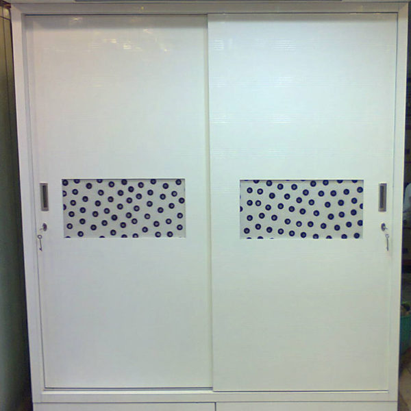 wardrobe25