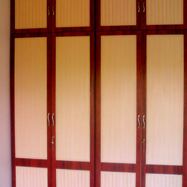 wardrobe30